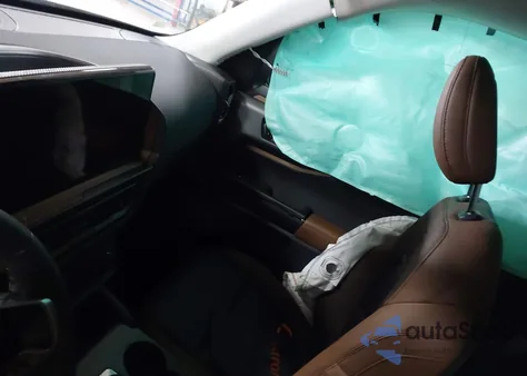 2025 Ford Bronco Sport Outer Banks из США, поврежденный, VIN 3FMCR9CN8SRE43204